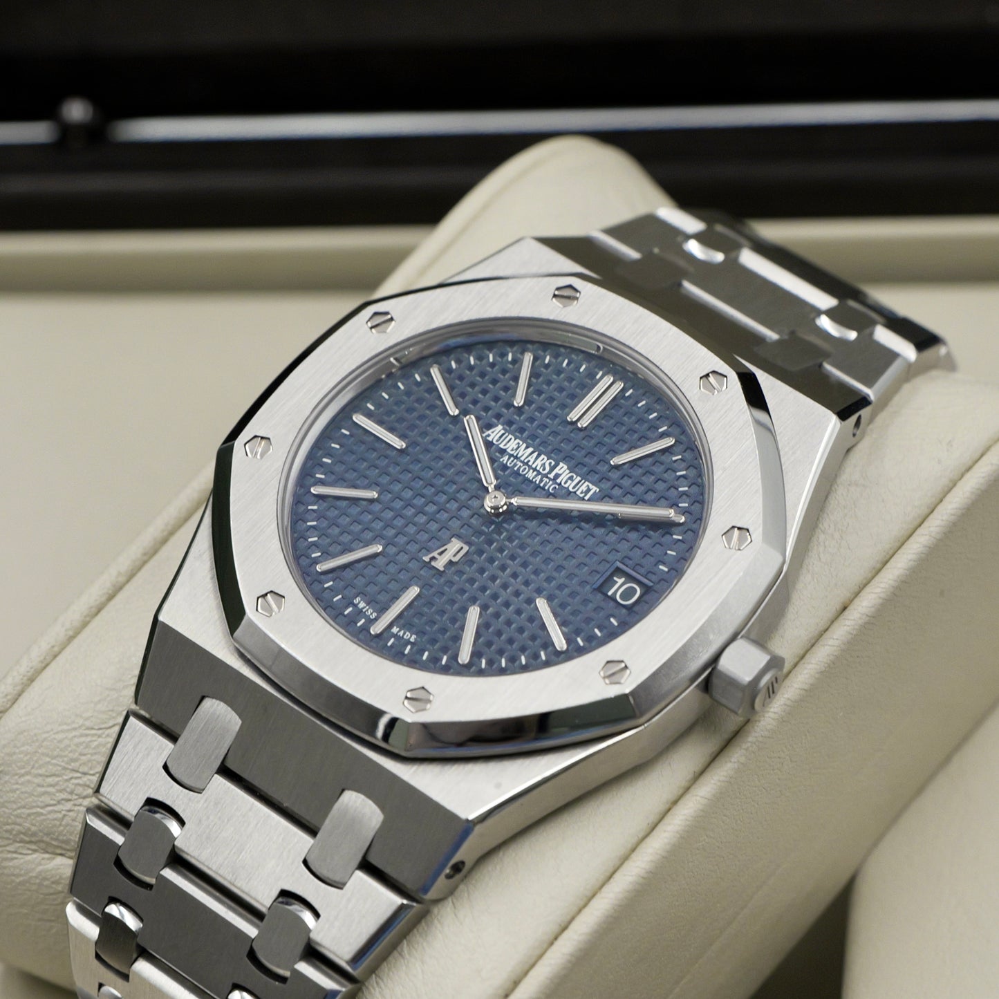 Audemars Piguet Royal Oak Jumbo 15202ST - Full Set (2013)