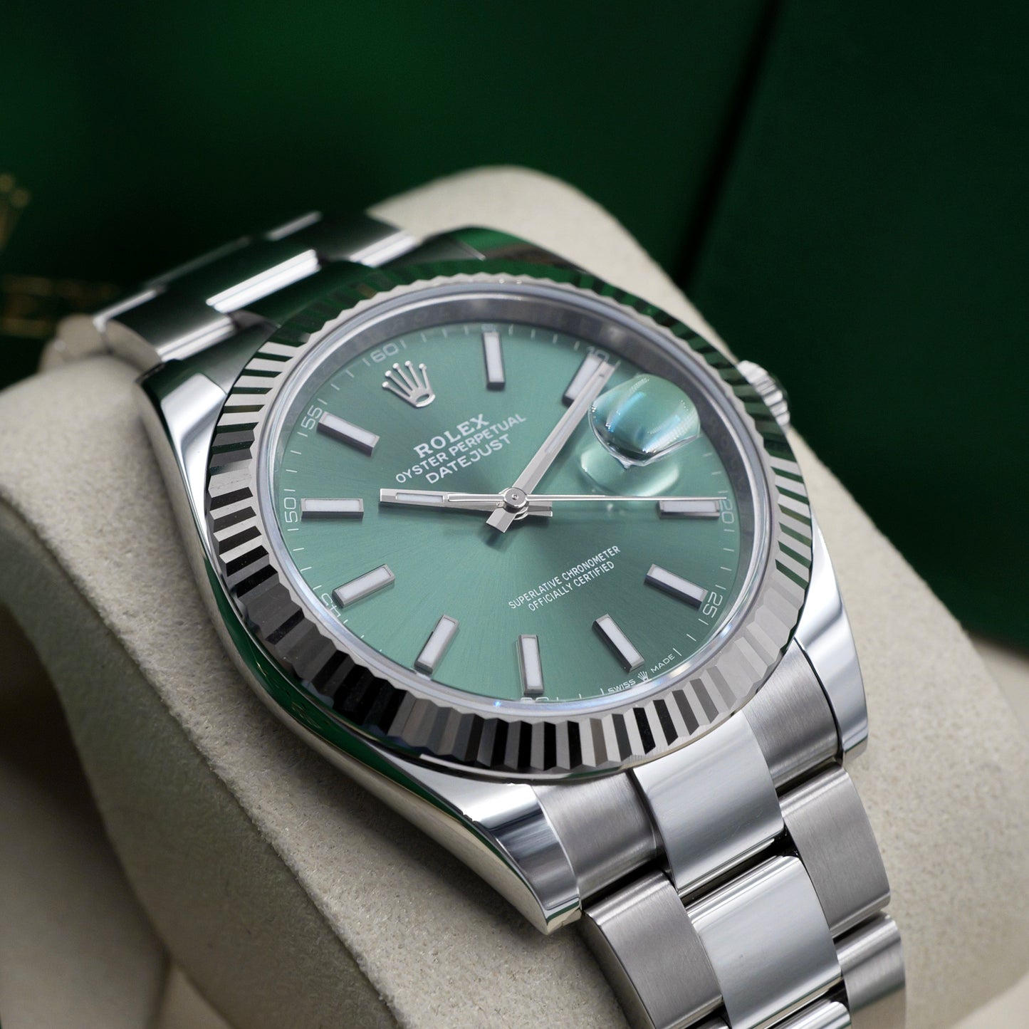 Rolex Datejust 41 Mint Green Fluted Oyster 126334 - Full Set (2026)