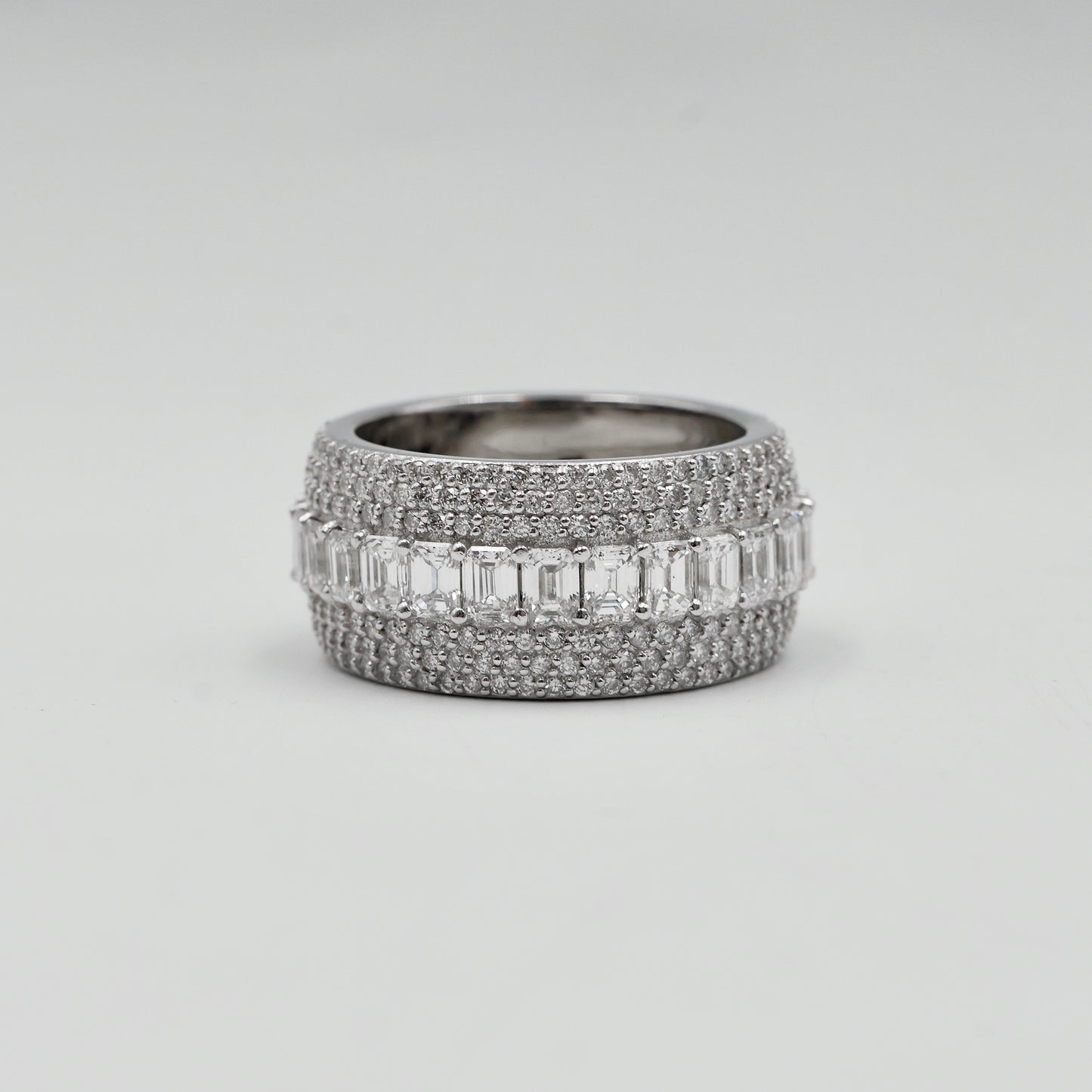 White Gold Round & Baguette Diamond Pinky Ring