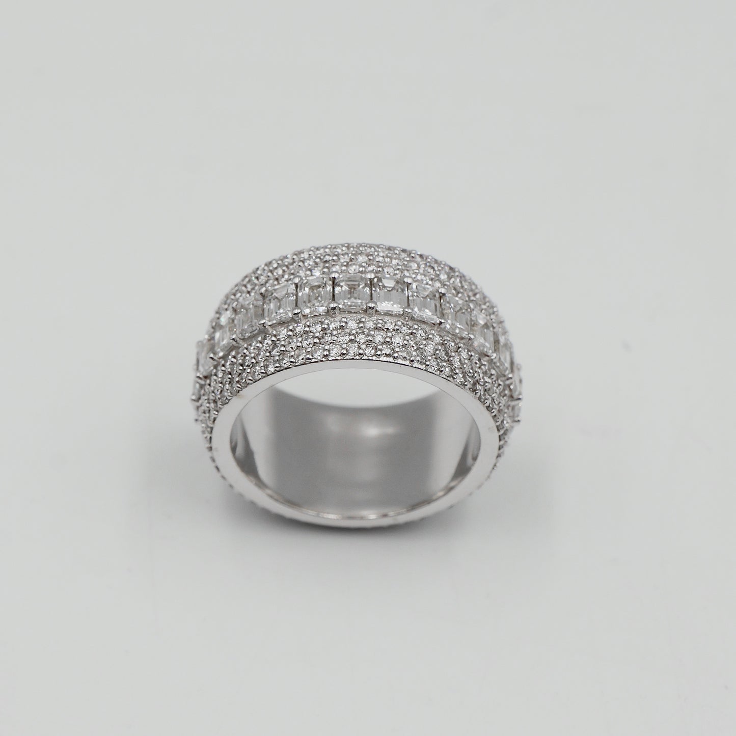 White Gold Round & Baguette Diamond Pinky Ring