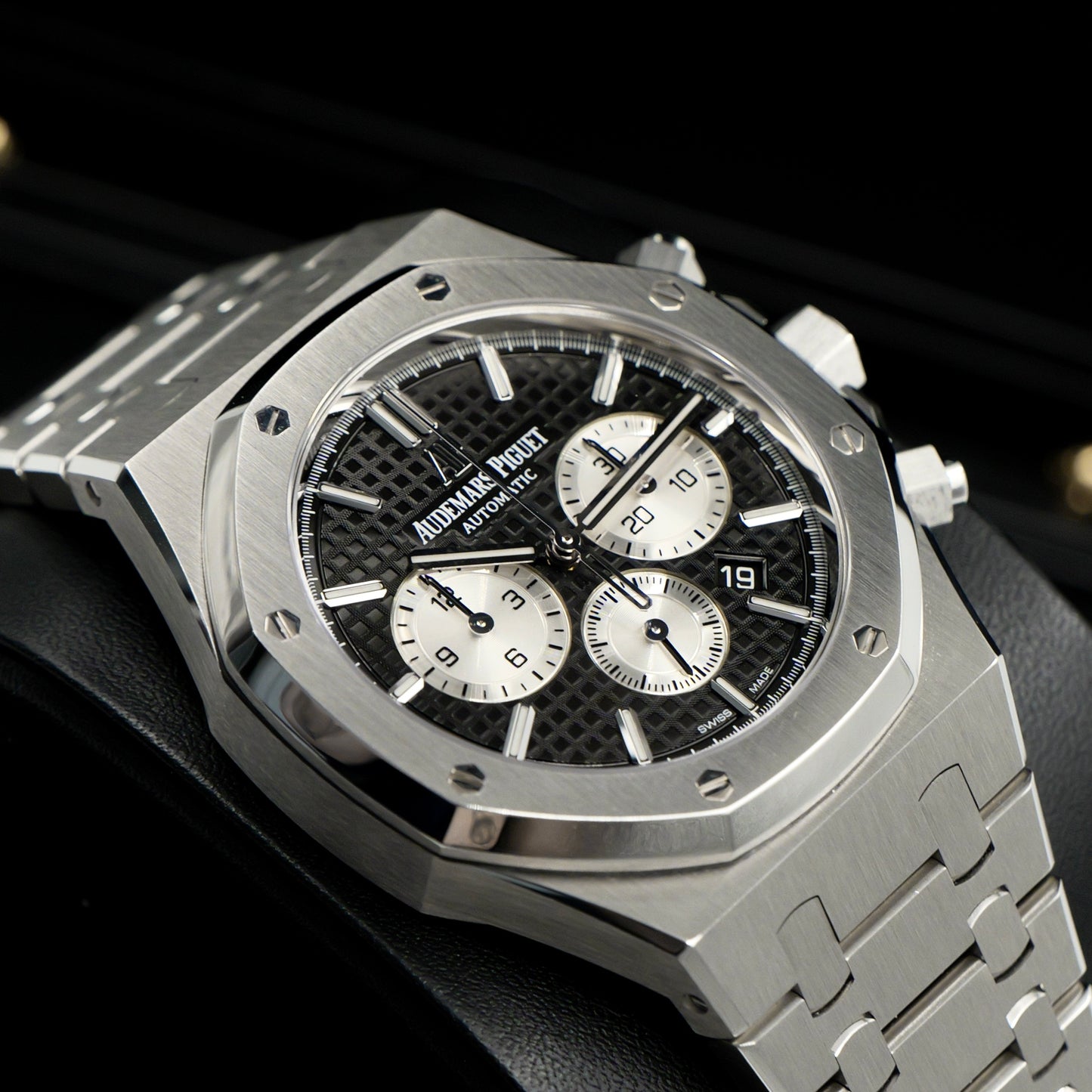 Audemars Piguet Royal Oak Chronograph Black Dial 26331ST - Full Set (2020)
