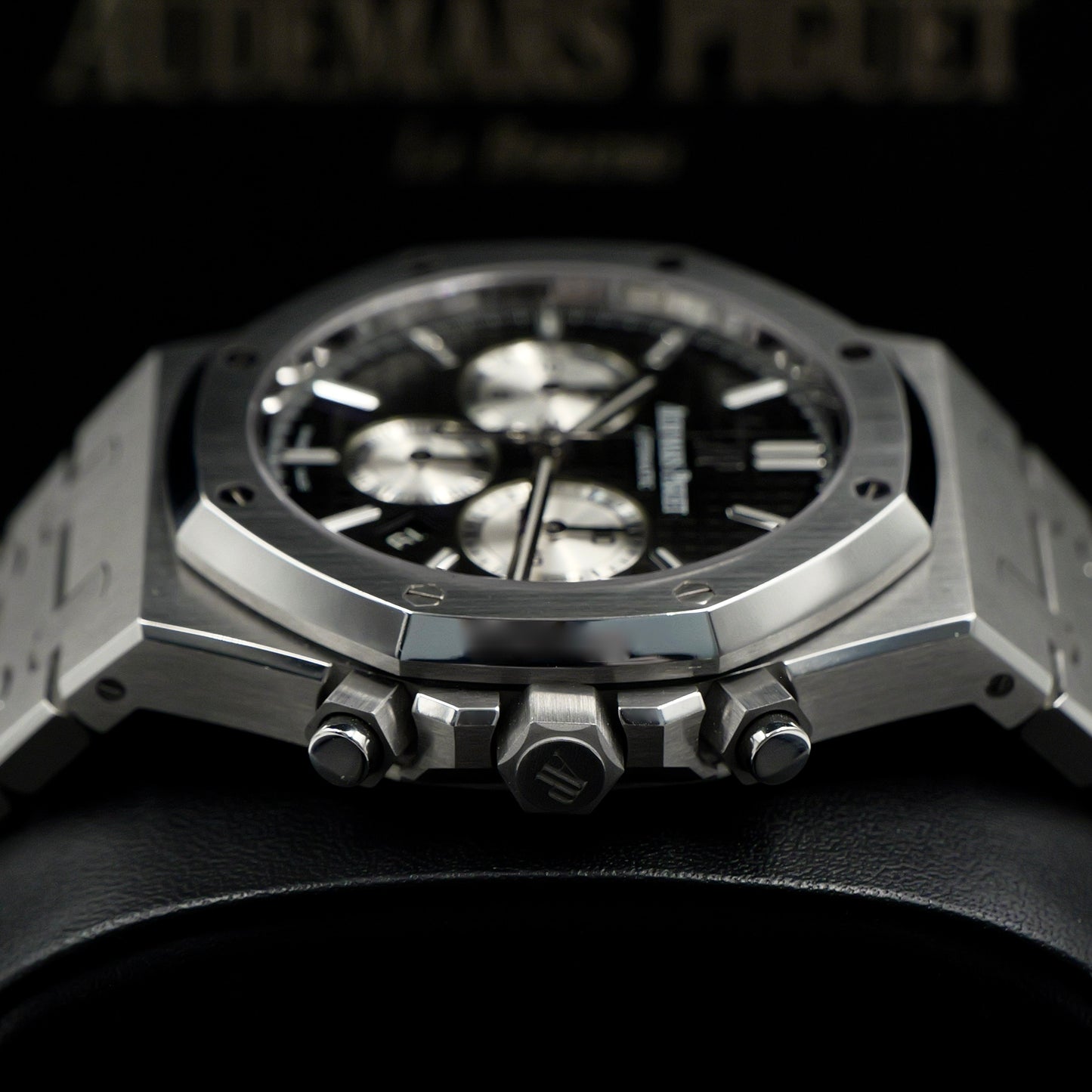Audemars Piguet Royal Oak Chronograph Black Dial 26331ST - Full Set (2020)