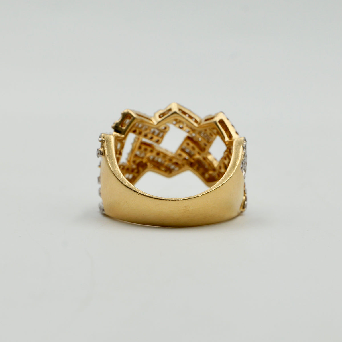 14K Yellow Gold Flat Link Round & Baguette Diamond Ring