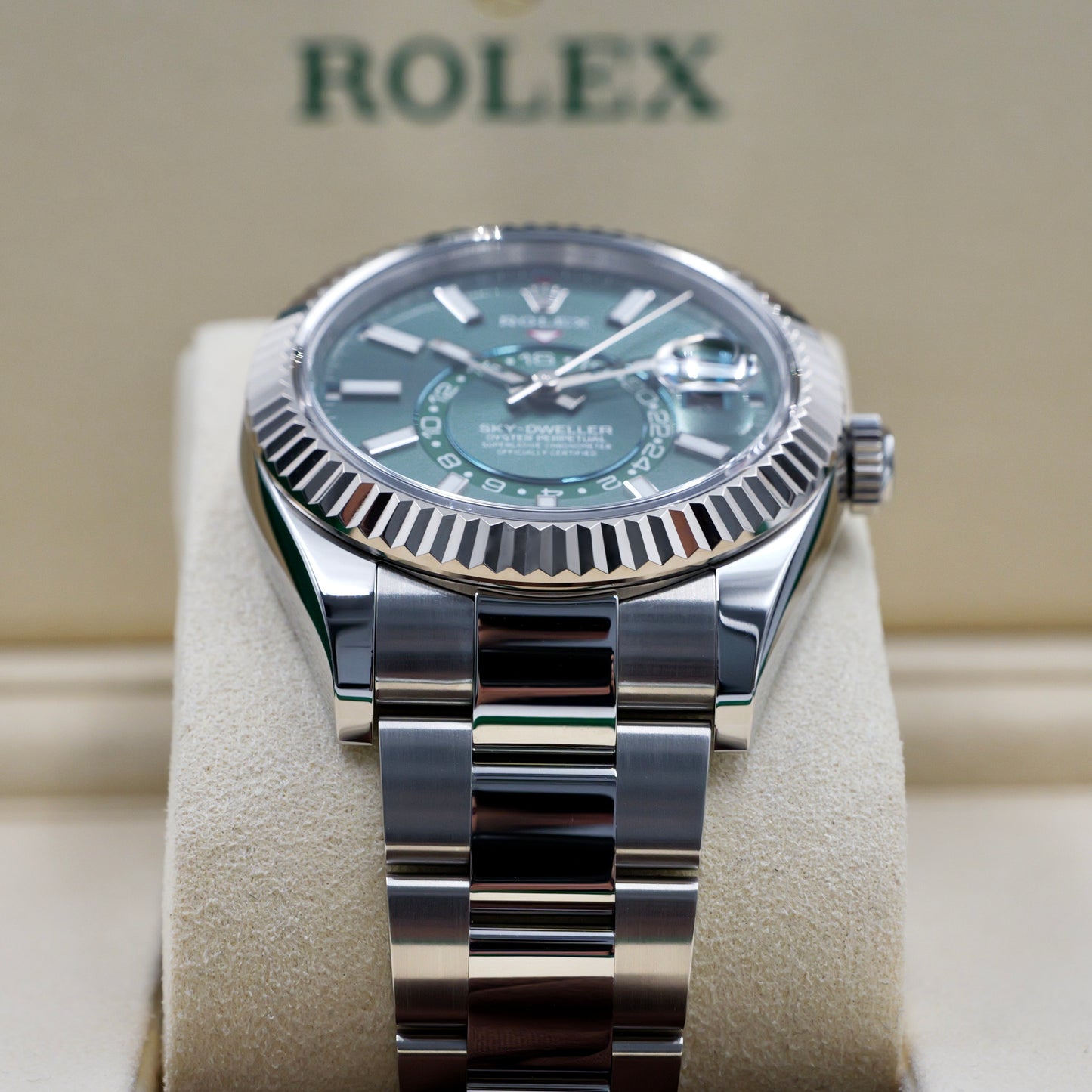 Rolex Sky-Dweller Green Dial Oyster Bracelet 336934 - Full Set (2025)