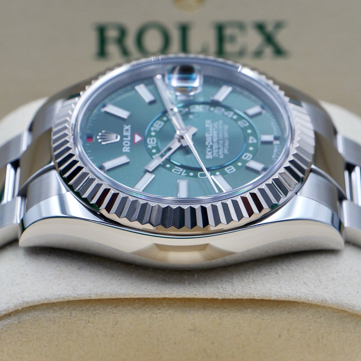 Rolex Sky-Dweller Green Dial Oyster Bracelet 336934 - Full Set (2025)