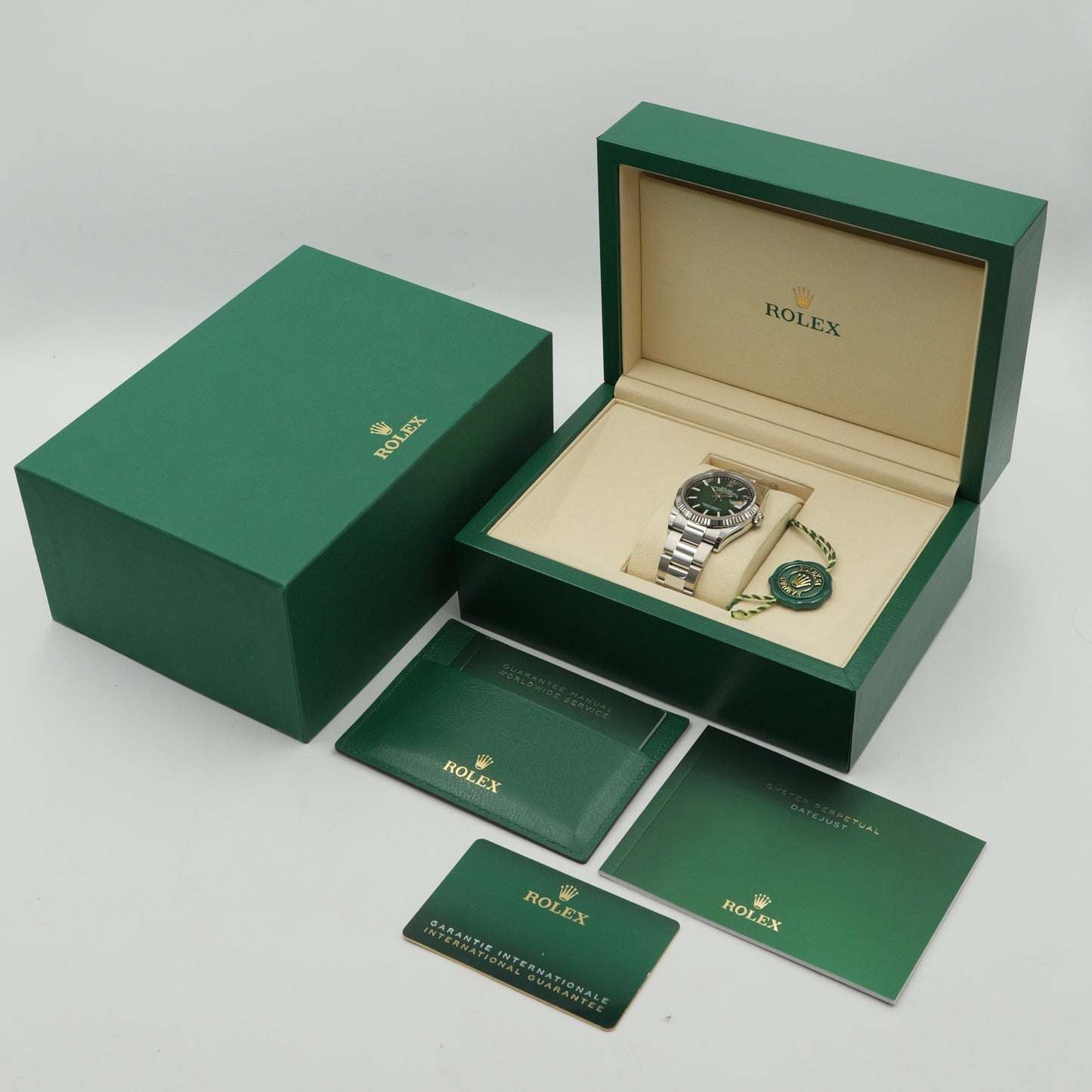 Rolex Datejust 36 Ombré Fluted Oyster 126234 - Full Set (2026)
