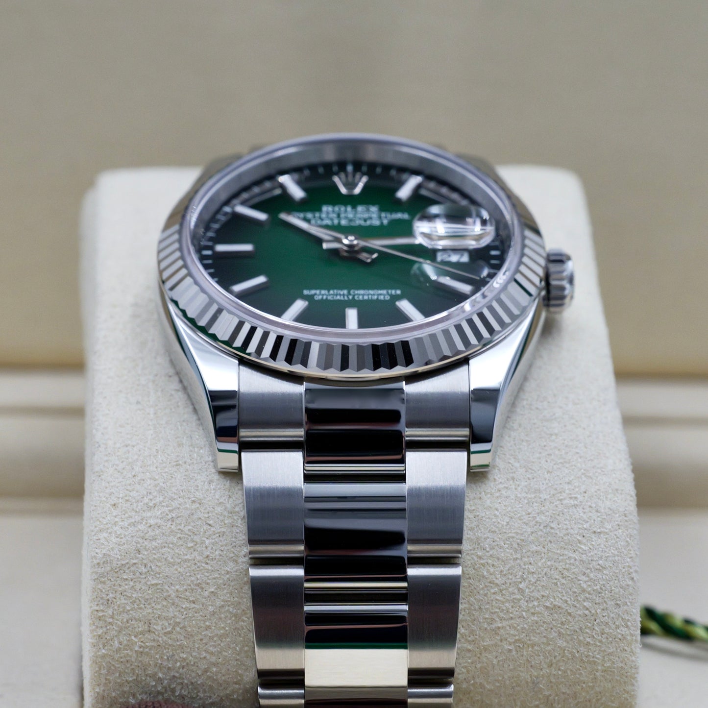 Rolex Datejust 36 Ombré Fluted Oyster 126234 - Full Set (2026)